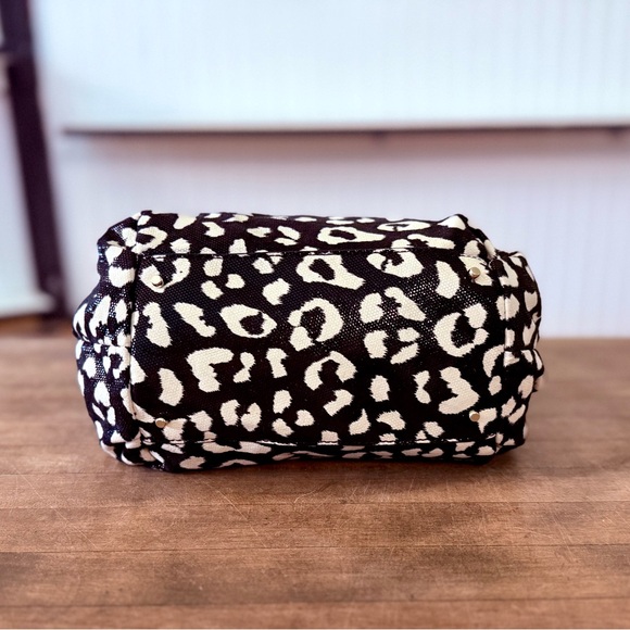 Kate Spade New York Black Leather Shoulder Bag Purse - Picture 8 of 12